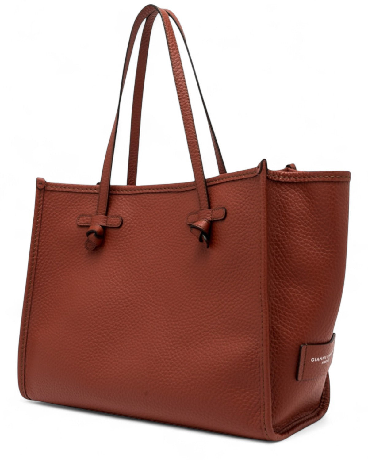 Borsa a spalla Marcella Eleganza Funzionale vista laterale, struttura capiente e dettagli curati perfetti per look invernali donna FW26.