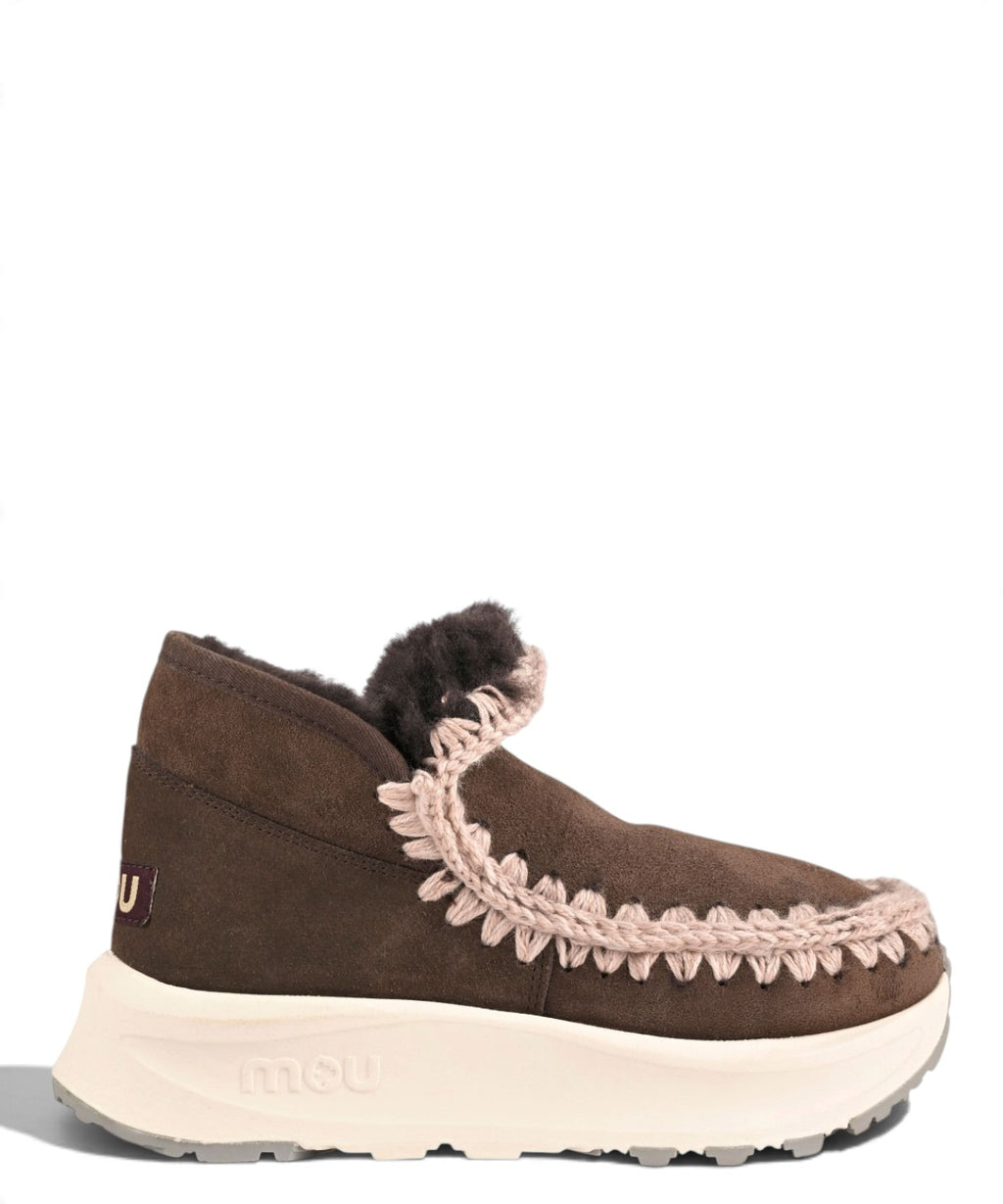 Mou Speed Eskimo kedas no zamšādas un aitādas