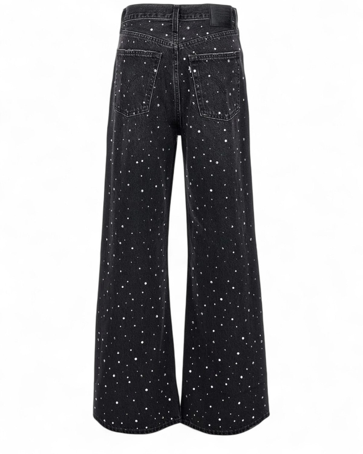 Retro dei Jeans Ribcage Wide Leg Levi’s con strass su denim nero, vita alta e silhouette ampia. Perfetti per outfit eleganti e sostenibili FW26.