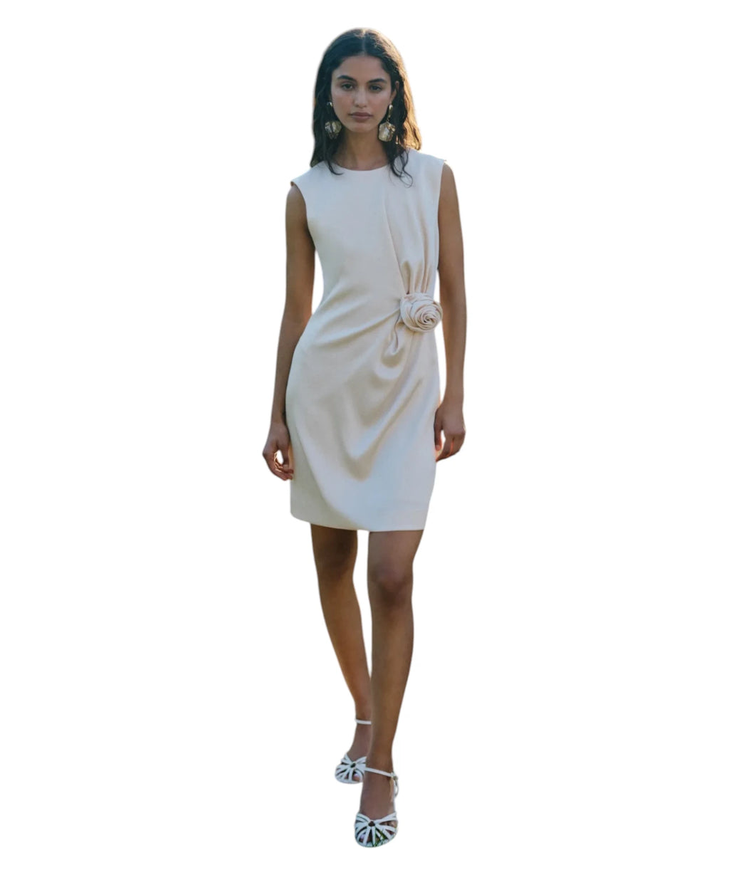 Abito CARENA Corto Smanicato in Satin con Fiore Applicato e Drappeggio