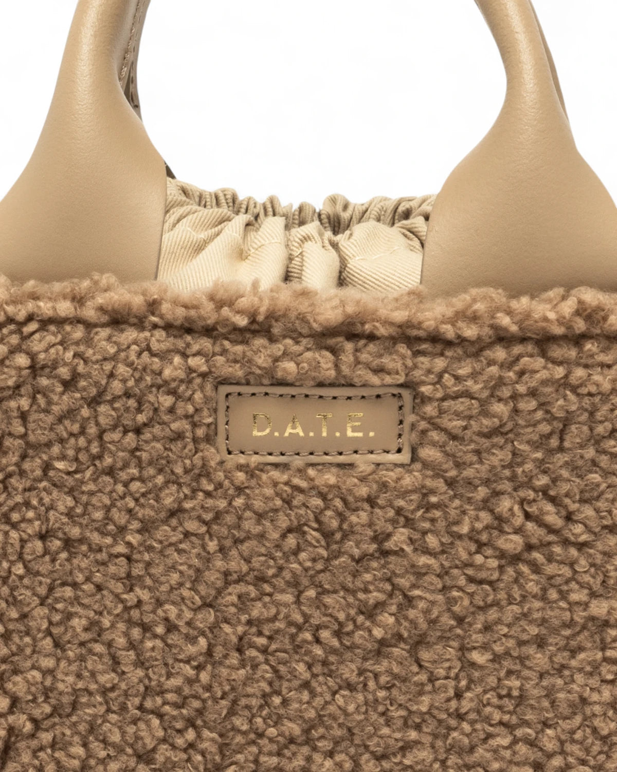 Borsa D.A.T.E. Cubo Bag Teddy Beige con Tracolla Removibile-D.A.T.E.-Borse a mano-Vittorio Citro Boutique