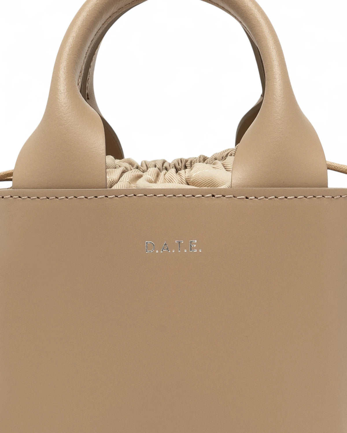 Borsa Cubo Bag in Pelle Naturale con Tracolla Removibile-D.A.T.E.-Borse a mano-Vittorio Citro Boutique