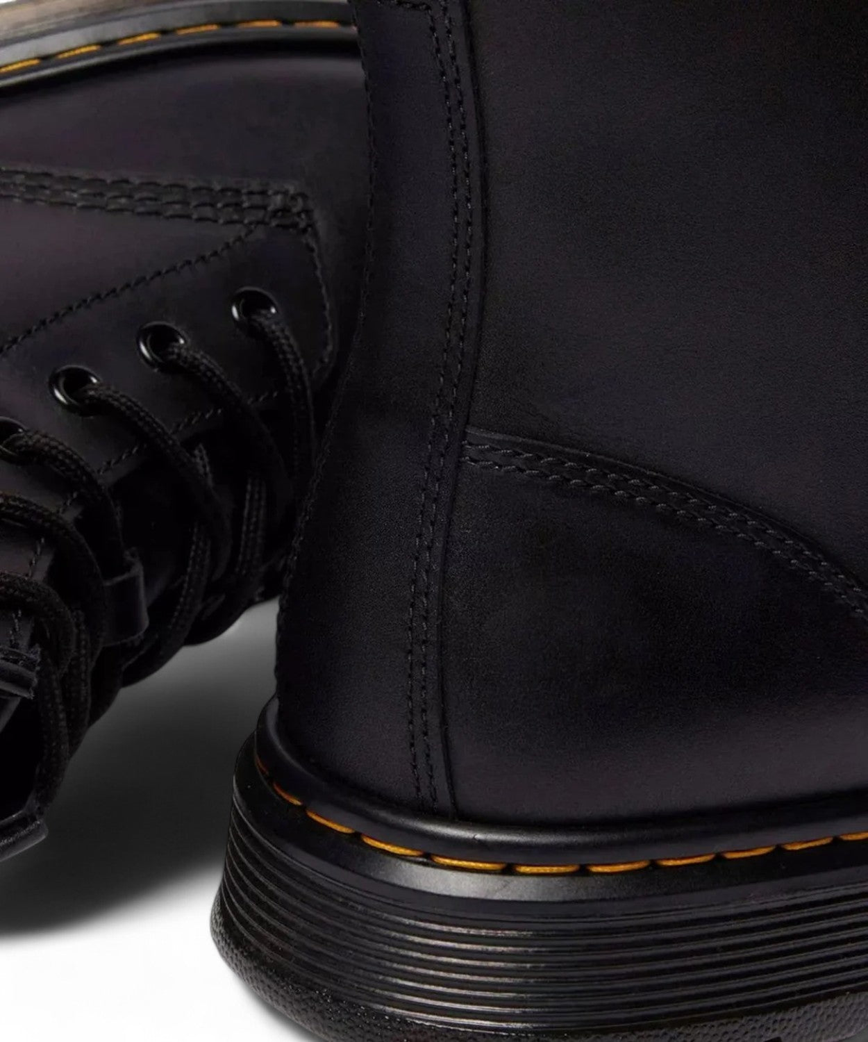 Stivaletti Brookline Chukka in pelle morbida-Dr. Martens-Stivali-Vittorio Citro Boutique