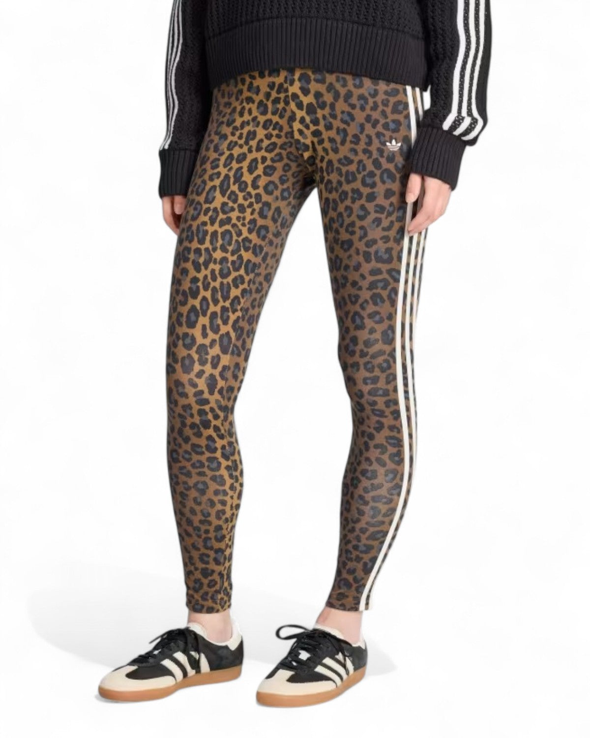 Pantaloni leggings Adidas Leopard 3-Stripes da donna, vestibilità aderente e design animalier con logo sul fianco, perfetti per l'inverno FW26.