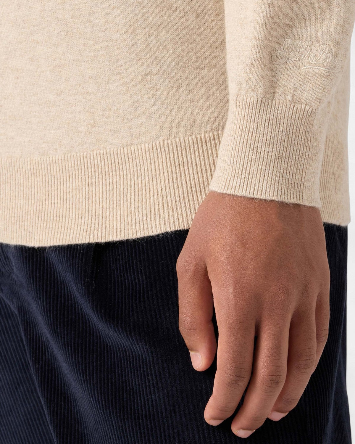 Maglione in misto cashmere con ricamo “Sto na bomba”-Mc2 Saint Barth-Maglieria-Vittorio Citro Boutique