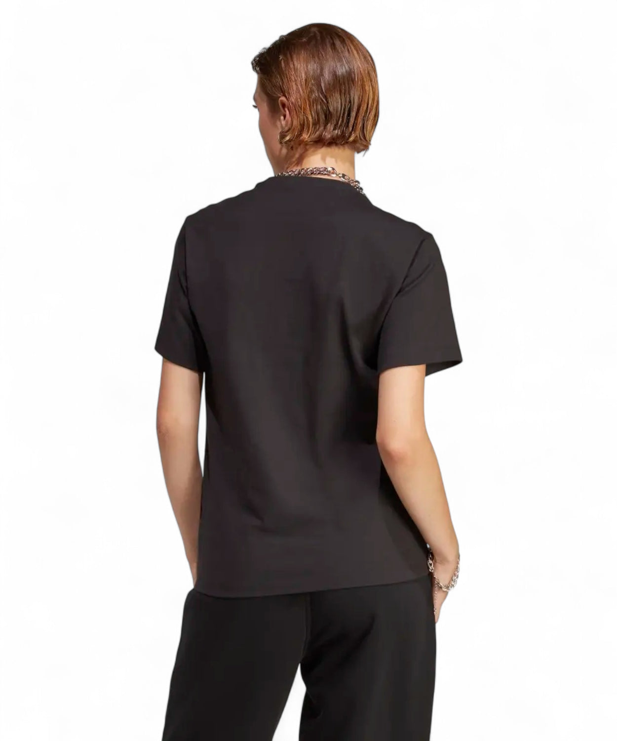 T-shirt adidas Adicolor Essentials Comoda e Autentica vista posteriore, in cotone nero, taglio classico per look casual invernale da donna.