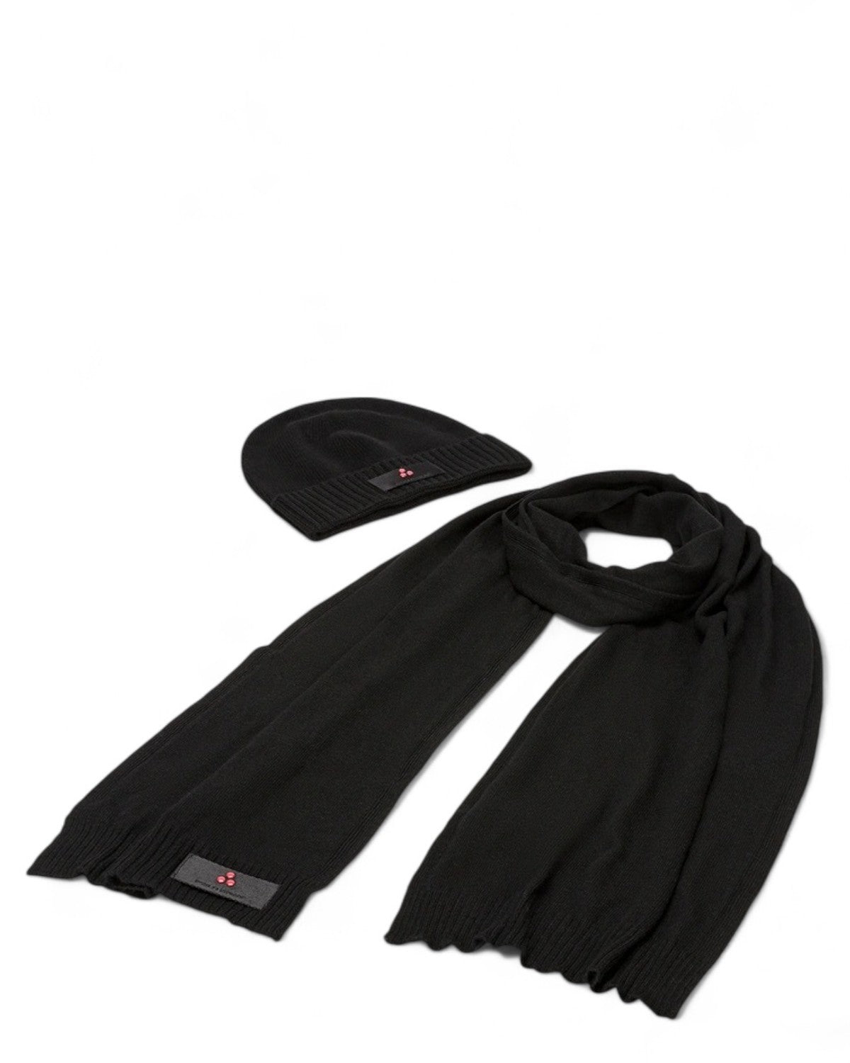 Set Peuterey con sciarpa e berretto in misto cashmere nero, accessori invernali uomo con logo, ideali per stile e comfort.