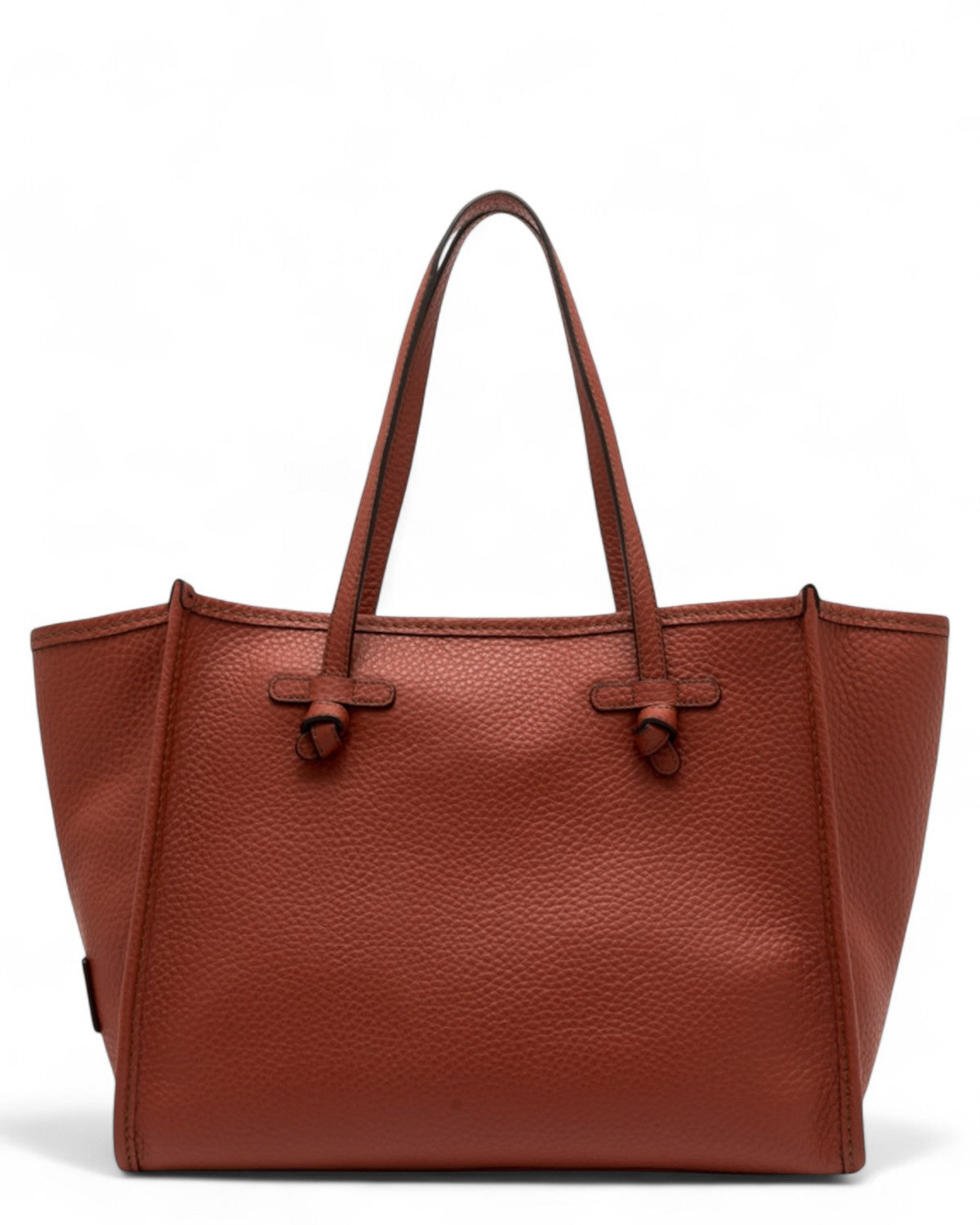 Shopping bag Marcella double grana maxi in pelle martellata color ruggine, design elegante e funzionale con manici lunghi per uso quotidiano.