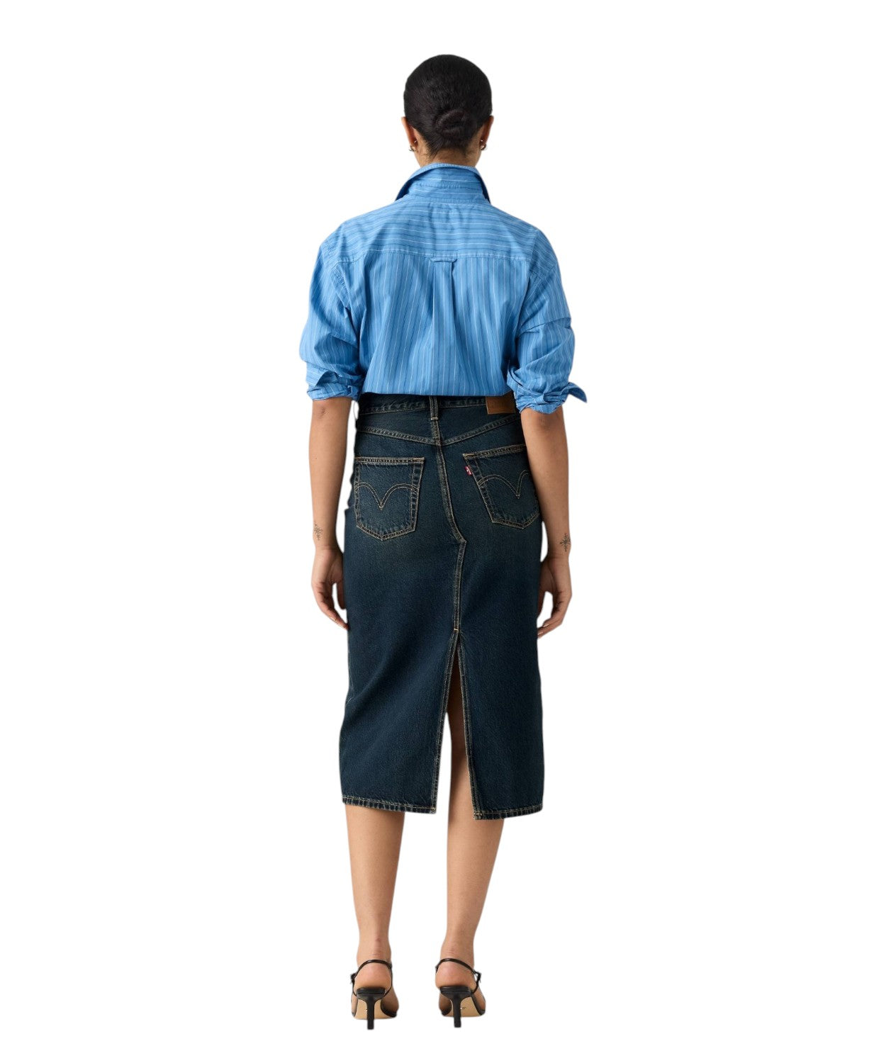 Midi denimnederdel med frontslids og dekonstrueret design