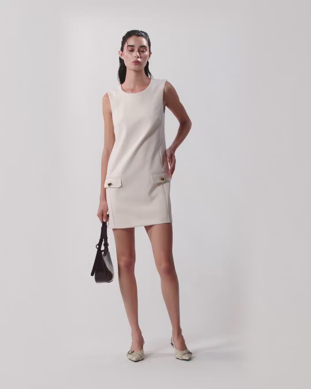 Sleeveless Crew Neckline Dress