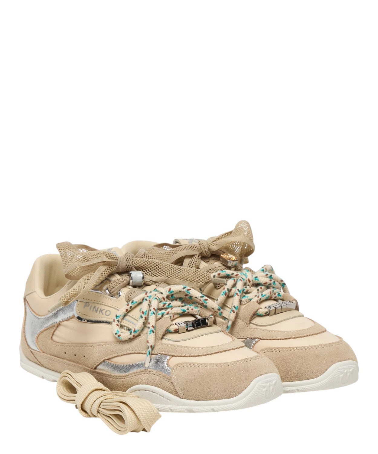 Sneakers Pinko YULIA 01: stile e comfort con doppi lacci