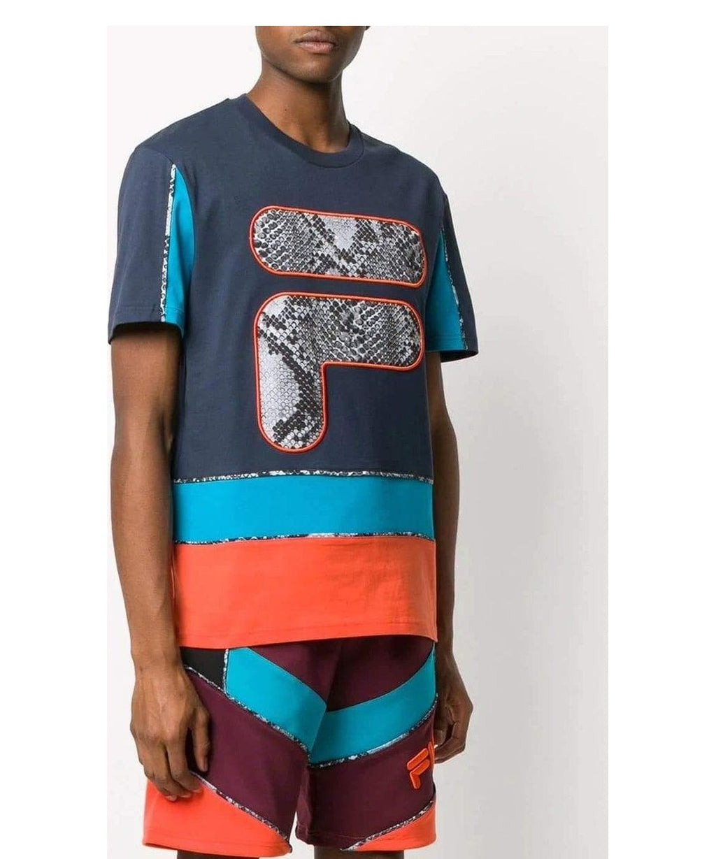 T-shirt con logo stampato 5