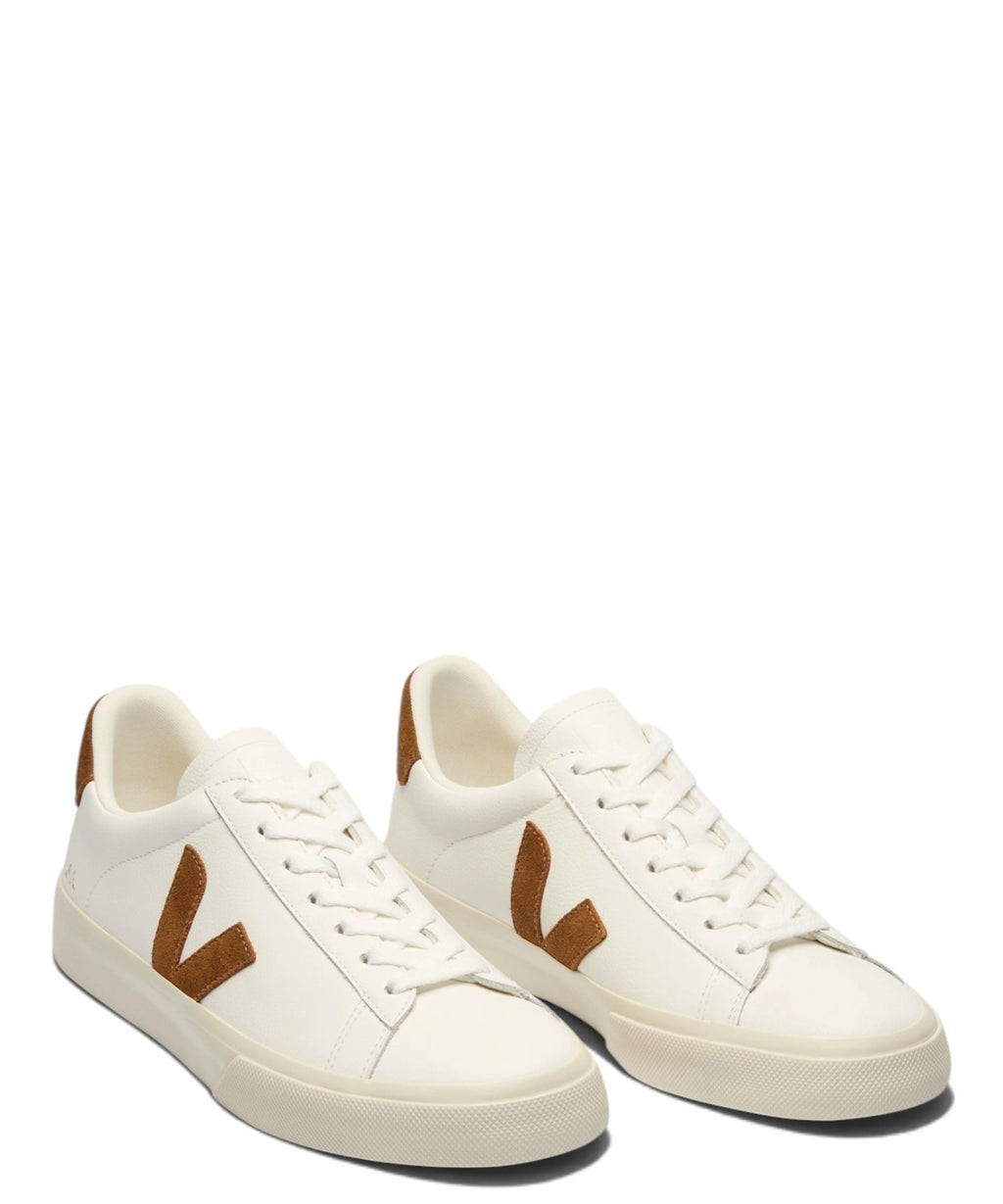 VEJA Campo Leder-Sneaker in Weiß und Cognac
