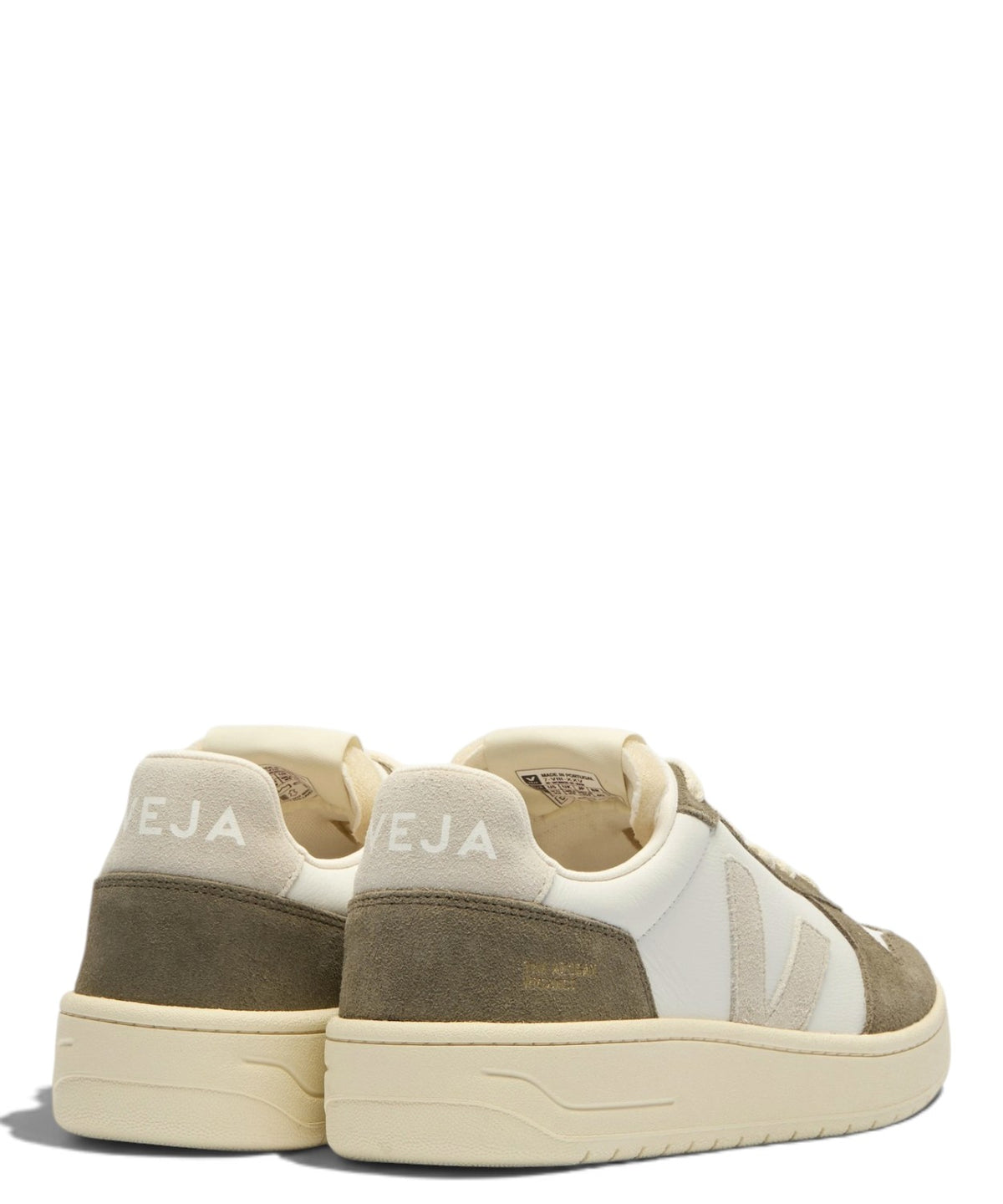 VEJA V-82 Grained Leather White Natural Kaki