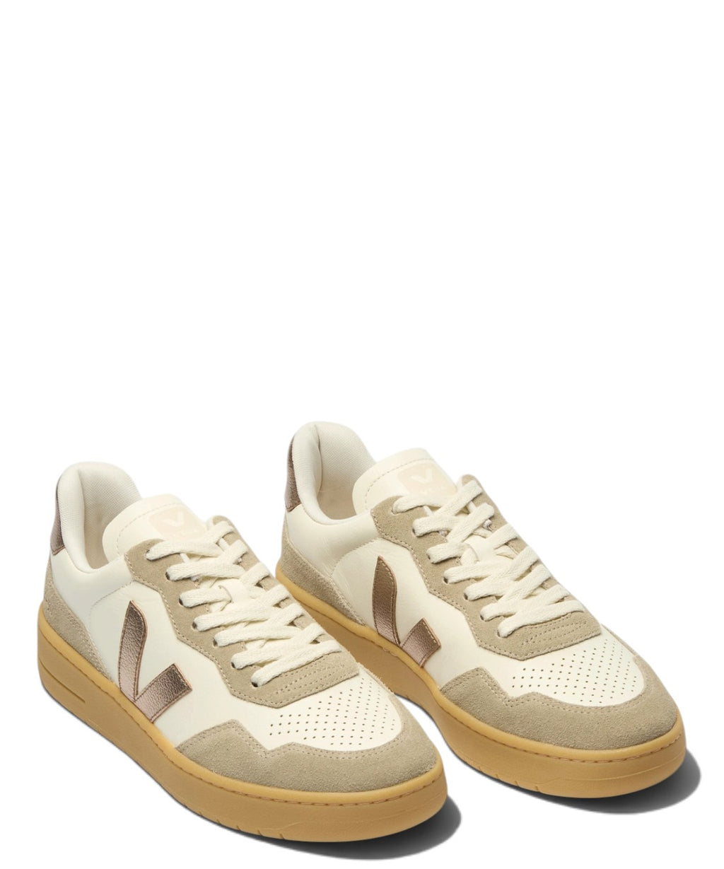 Zapatillas VEJA V-90 de piel color bronce puro en piel