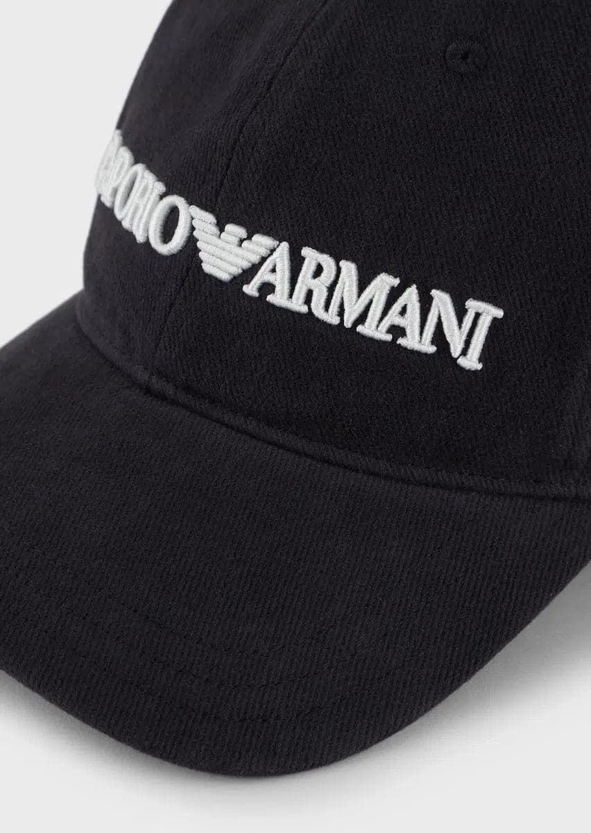 Cappello da baseball ricamo Emporio Armani a rilievo - Vittorio Citro Boutique