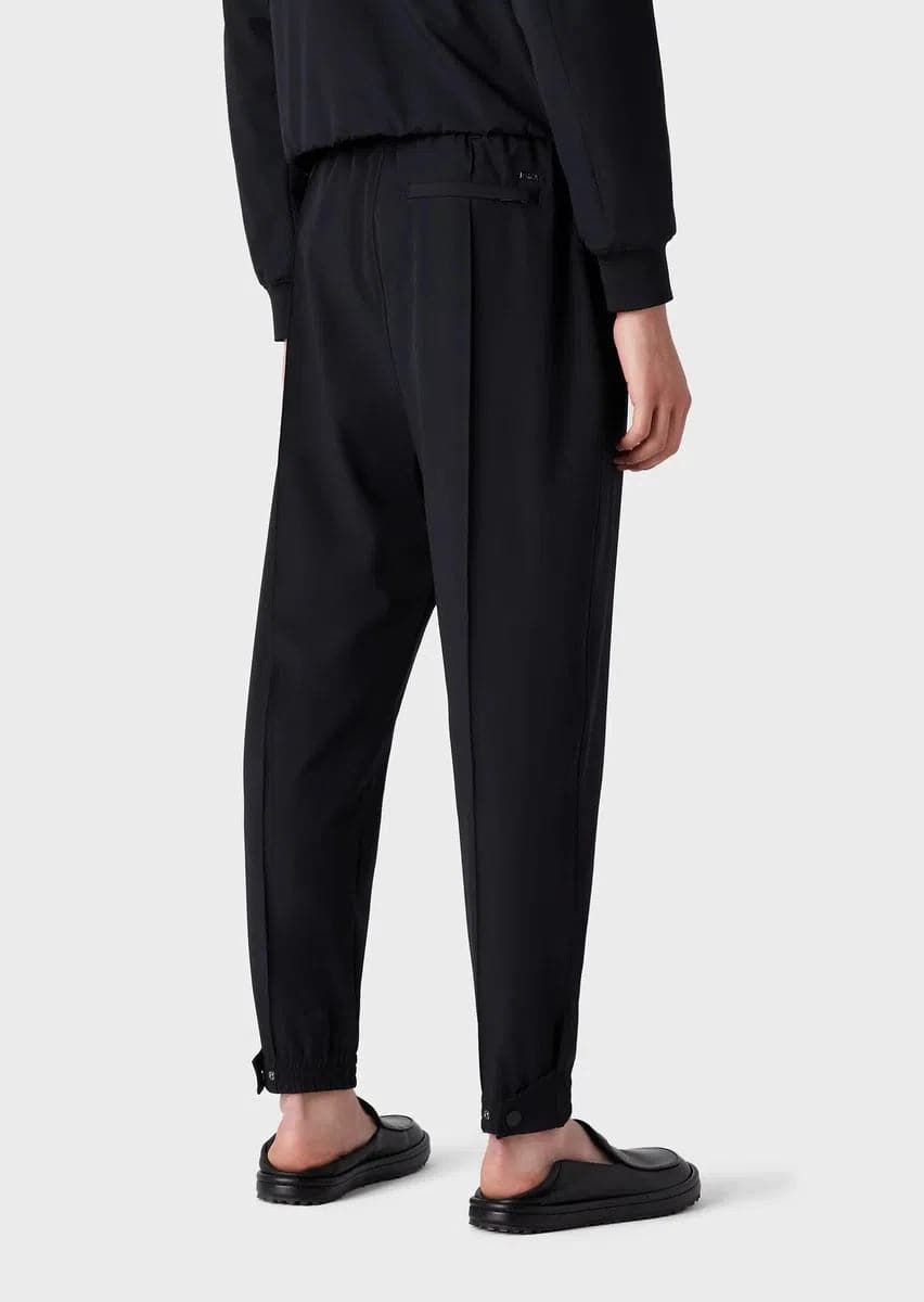 Pantaloni jogger in nylon tecnico bi-stretch con nervature - Vittorio Citro Boutique